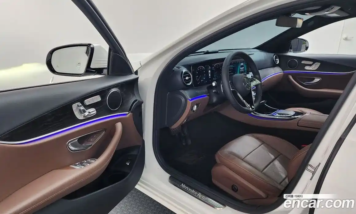 Mercedes-Benz E-Class 2022 2.0 гидро в Москве, фото 10