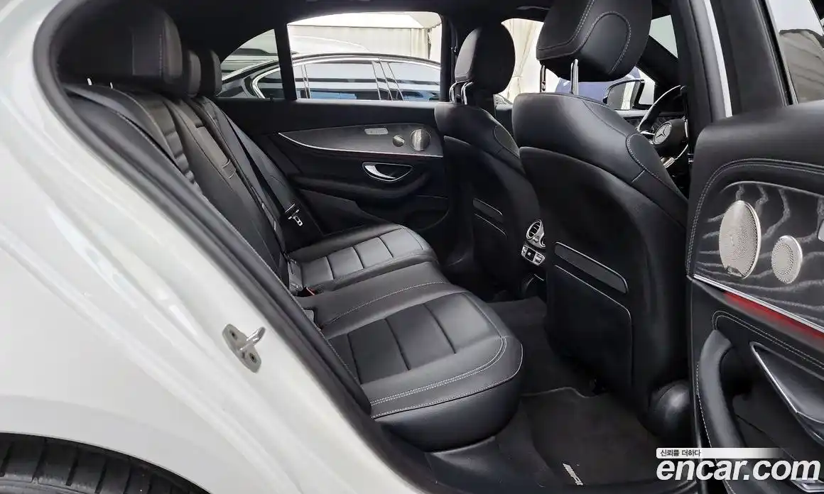 Mercedes-Benz E-Class 2021 2.0 гидро в Москве, фото 12