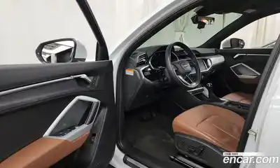 Audi Q3 2022 2.0 гидро в Москве № 162855, миниатюра 10