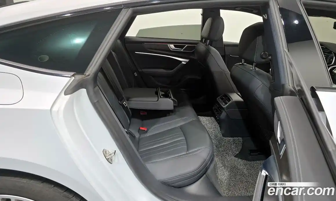 Audi A7 2020 3.0 гидро в Москве № 162991, фото 12