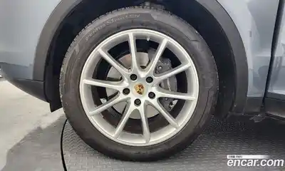 Porsche Cayenne 2019 3.0 гидро в Москве № 165240, миниатюра 5