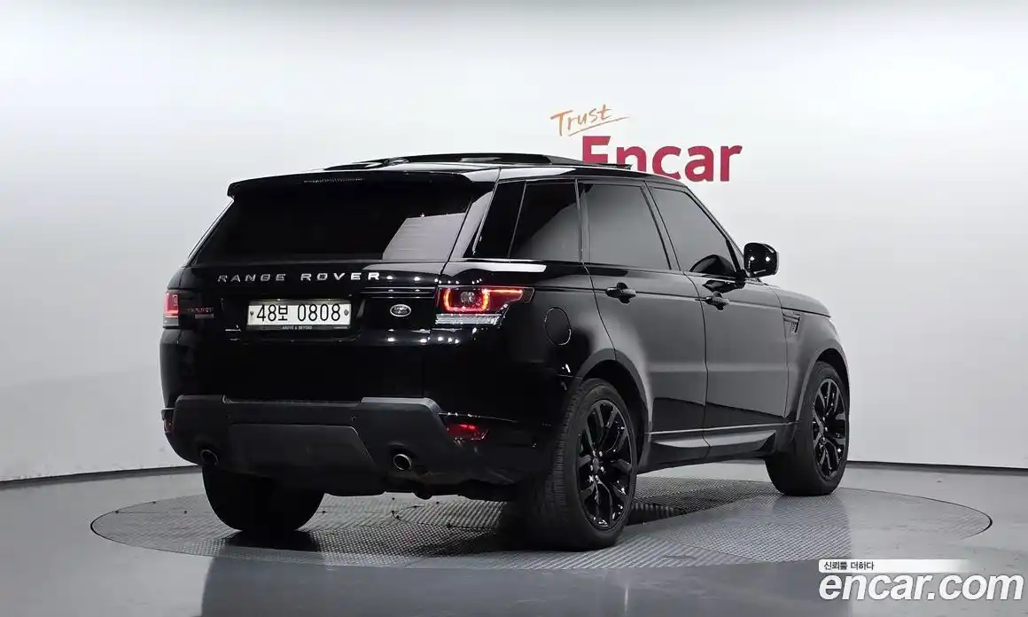 Land Rover Range-Rover Sport 2016 3.0 гидро в Москве № 166252, фото 2
