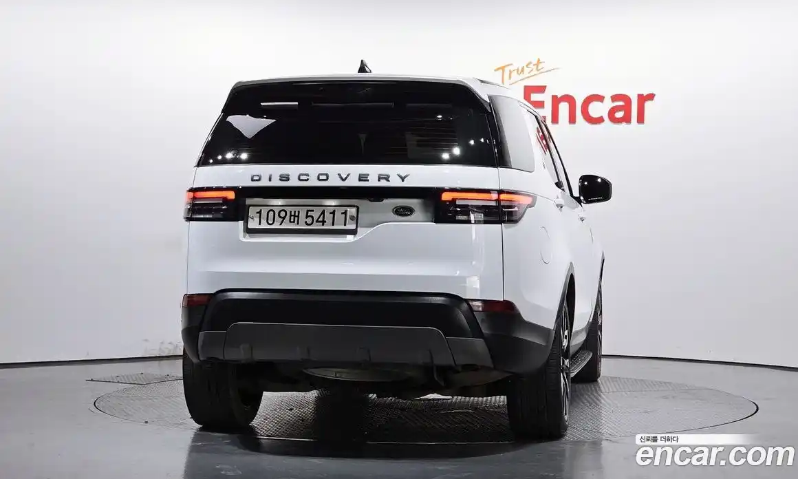 Land Rover Discovery 2018 2.0 гидро в Москве № 166577, фото 4