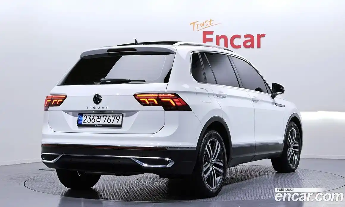 Volkswagen Tiguan 2022 2.0 гидро в Москве № 168390, фото 2
