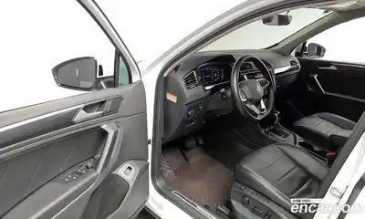 Volkswagen Tiguan 2021 2.0 гидро в Москве № 168894, миниатюра 10