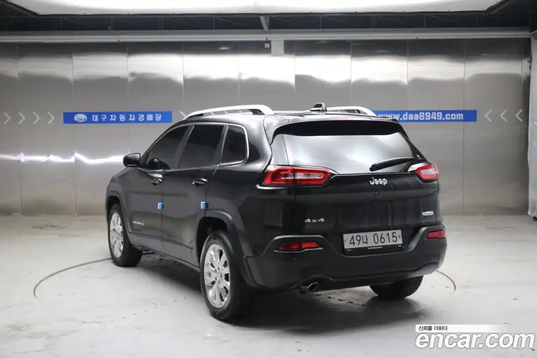 Jeep Cherokee 2016 2.4 гидро в Москве № 169391, фото 2