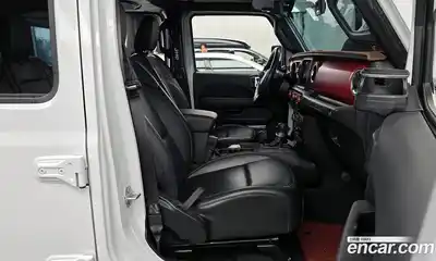 Jeep Wrangler 2023 2.0 гидро в Москве № 169420, миниатюра 11