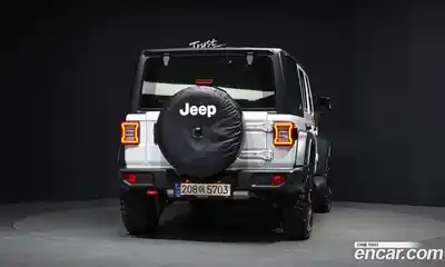 Jeep Wrangler 2023 2.0 гидро в Москве № 169420, миниатюра 4