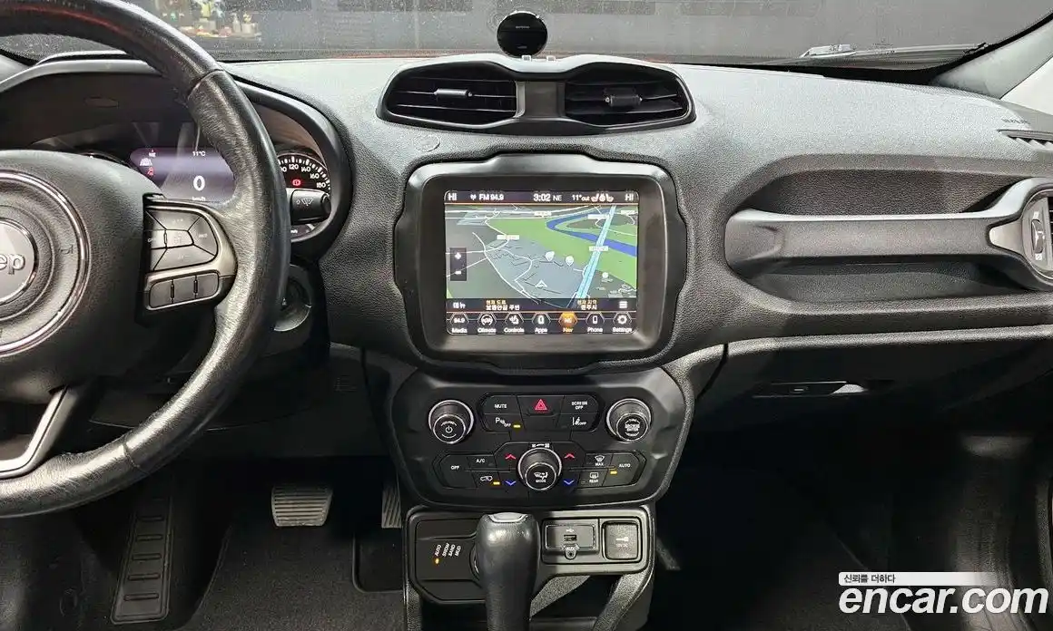 Jeep Renegade 2018 2.0 гидро в Москве № 169857, фото 15