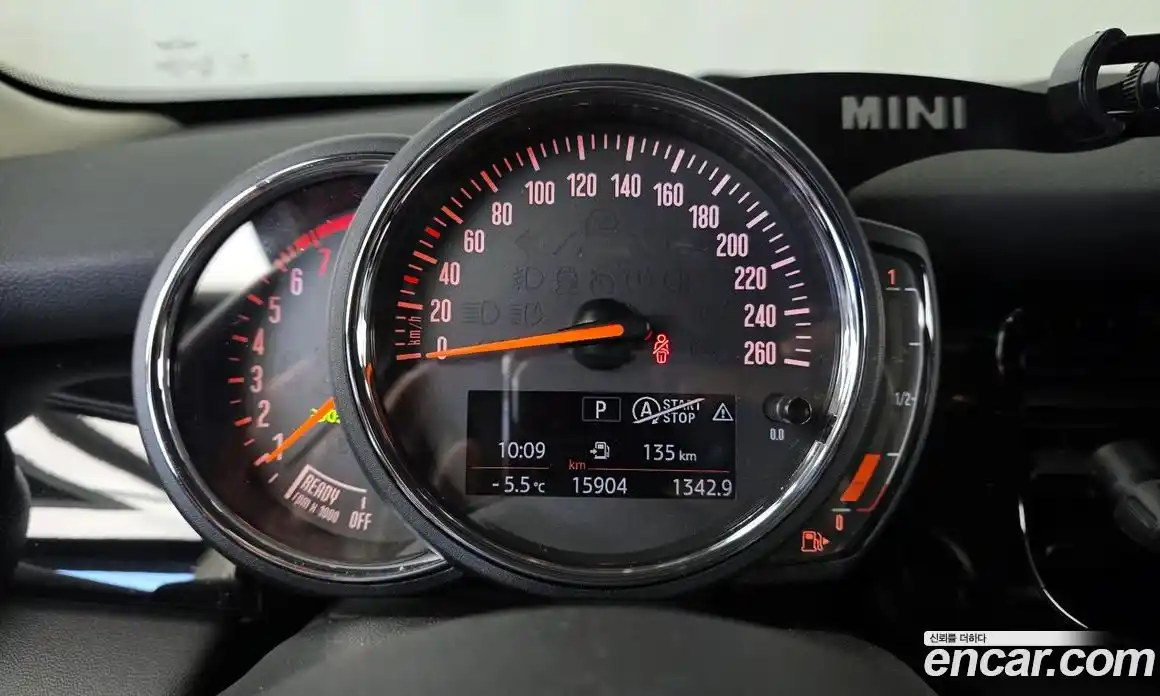 Mini Cooper 2021 1.5 гидро в Москве № 179058, фото 8