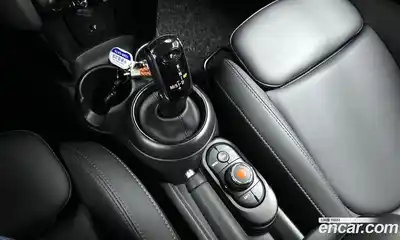 Mini Cooper 2021 1.5 гидро в Москве № 179058, миниатюра 9