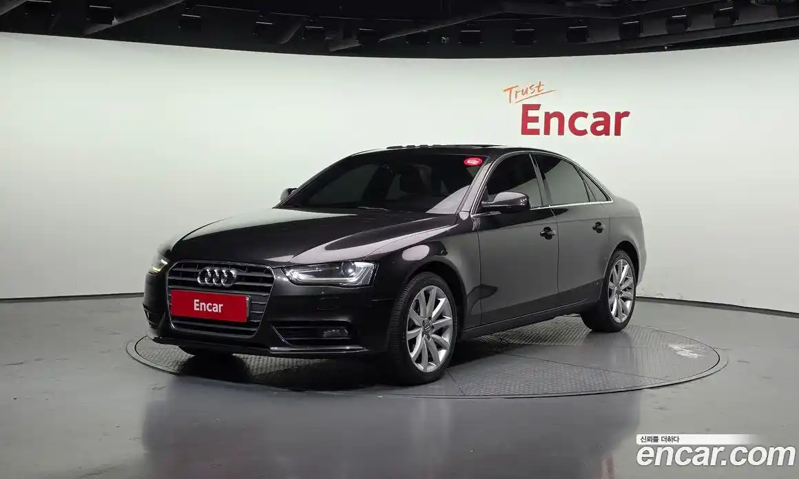 Audi A4 2015 2.0 гидро в Москве № 188581, фото 1