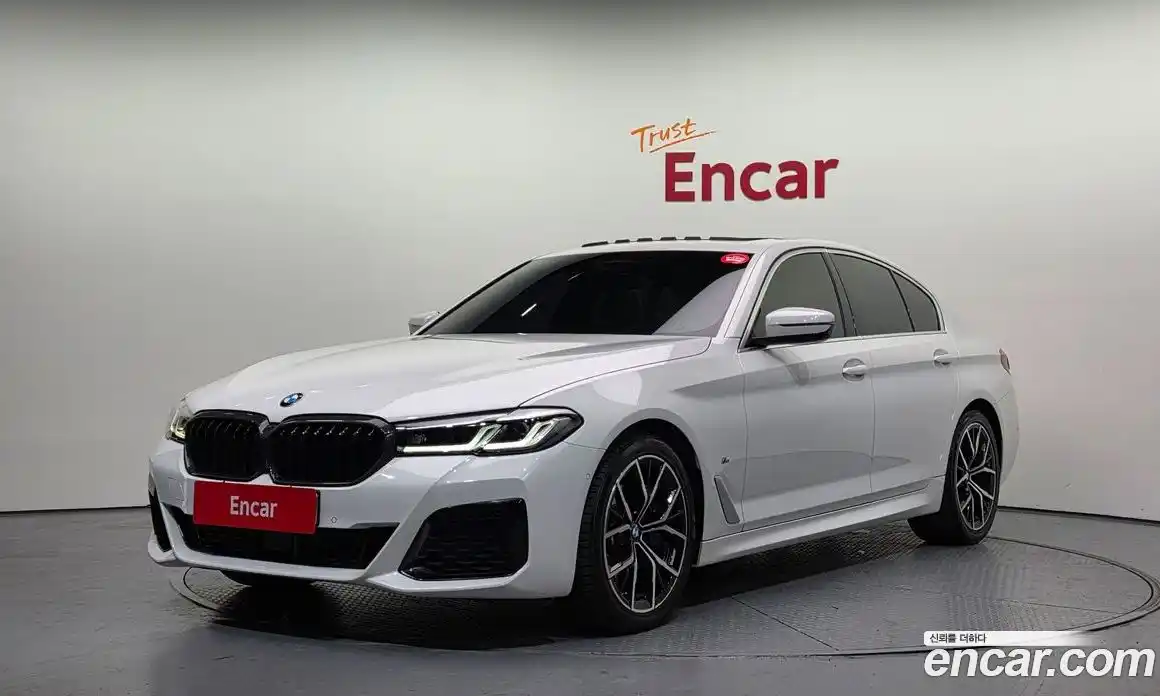 BMW 5-Series 2022 2.0 гидро в Москве, фото 1