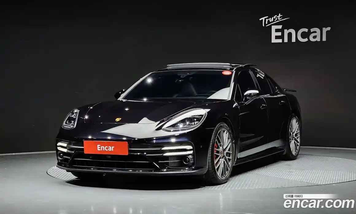 Porsche Panamera 2022 4.0 гидро в Москве № 197174, фото 1