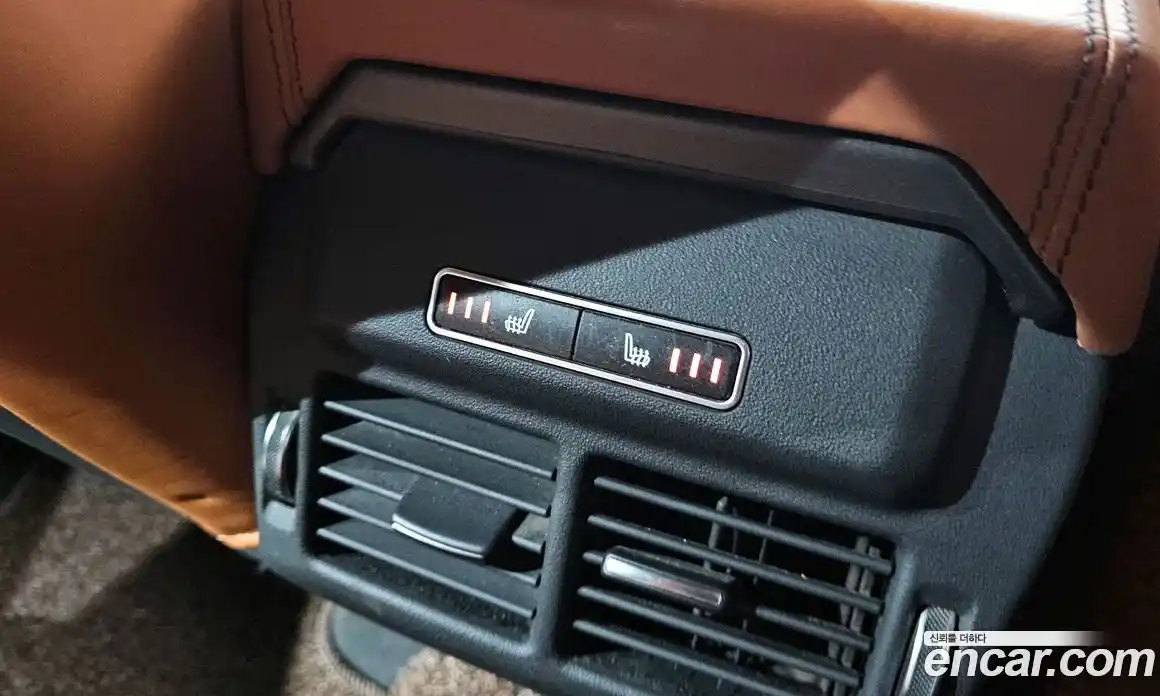 Land Rover Range-Rover Evoque 2014 2.2 гидро в Москве № 198290, фото 18