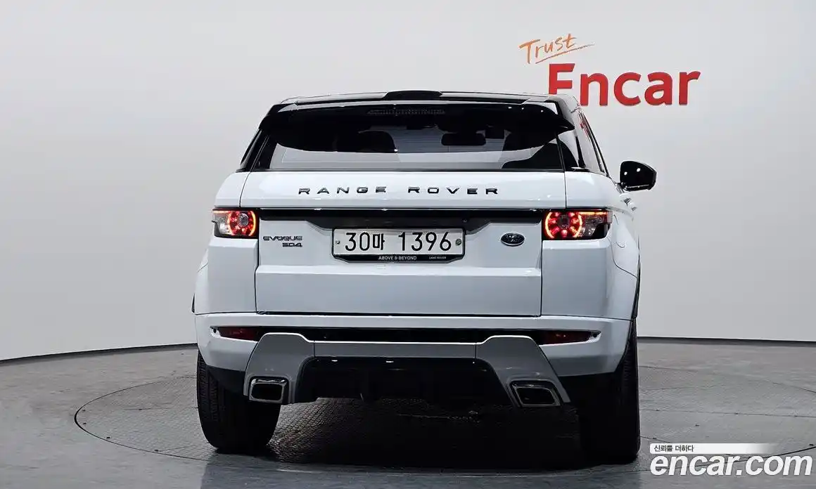 Land Rover Range-Rover Evoque 2014 2.2 гидро в Москве № 198290, фото 4
