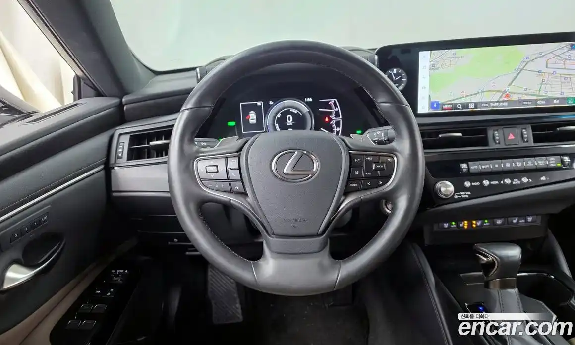 Lexus ES 2024 2.5 гидро в Москве № 198852, фото 13