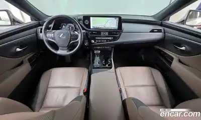 Lexus ES 2024 2.5 гидро в Москве № 198852, миниатюра 7