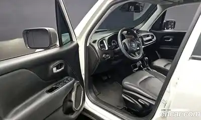 Jeep Renegade 2019 2.4 гидро в Москве № 199397, миниатюра 11