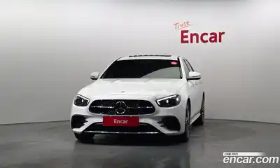Mercedes-Benz E-Class 2023 2.0 гидро, миниатюра 3
