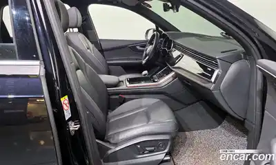 Audi Q7 2021 3.0 гидро в Москве № 212451, миниатюра 11
