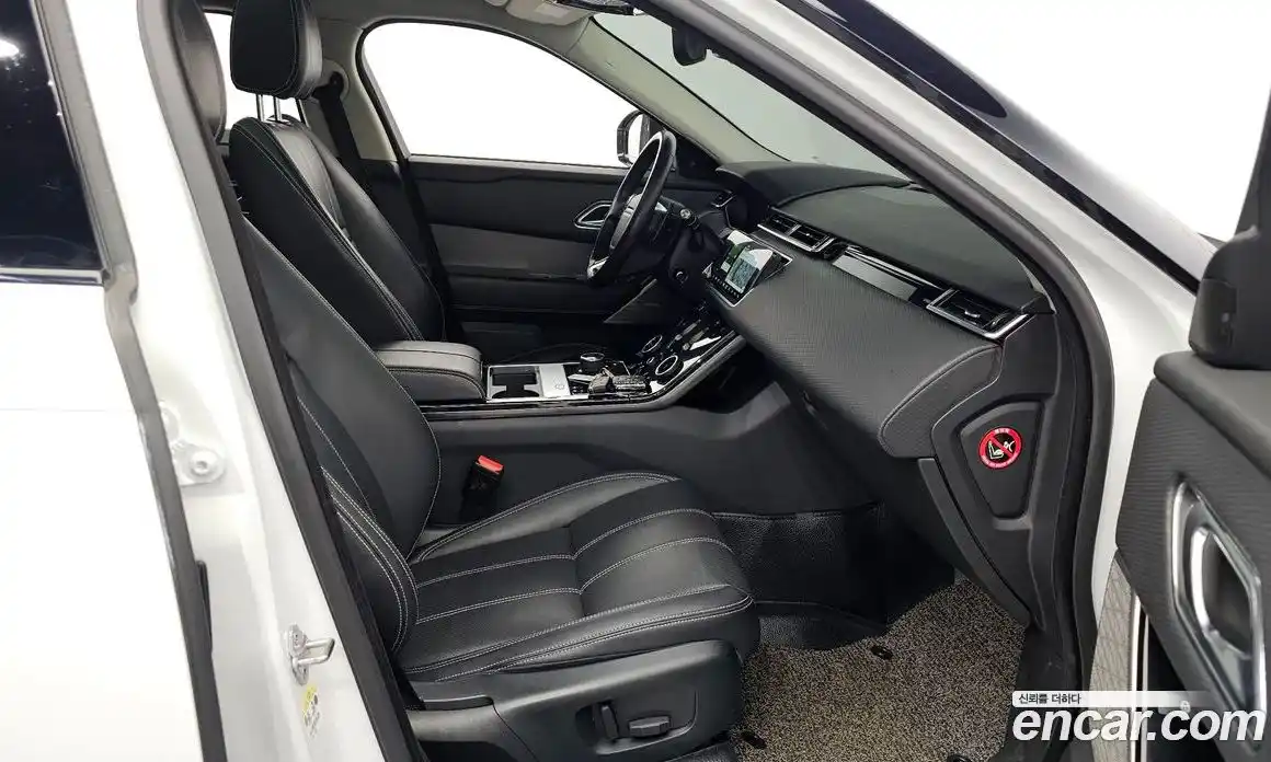 Land Rover Range-Rover Velar 2019 2.0 гидро в Москве № 213536, фото 11