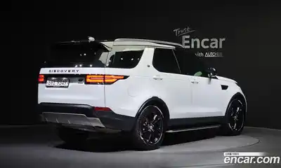 Land Rover Discovery 2017 3.0 гидро в Москве № 213683, миниатюра 2