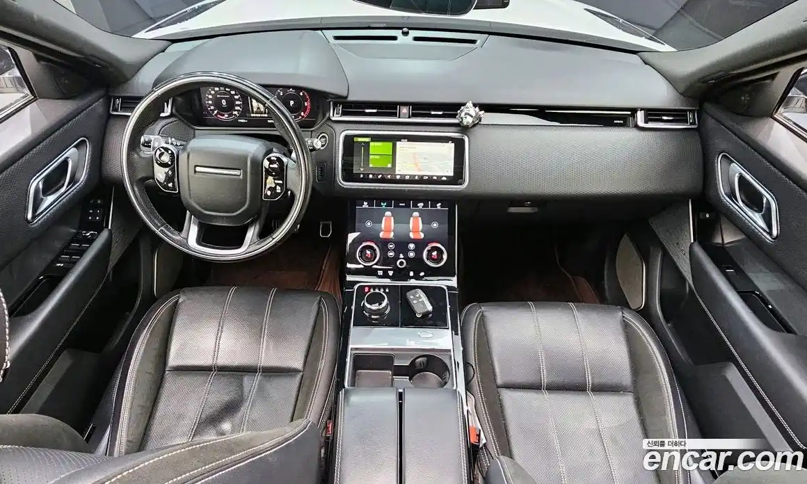 Land Rover Range-Rover Velar 2017 2.0 гидро в Москве № 213692, фото 7
