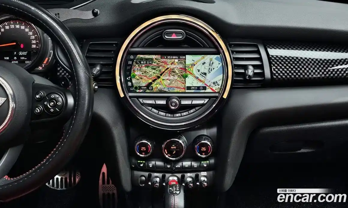 Mini Cooper 2019 2.0 гидро в Москве № 214239, фото 15