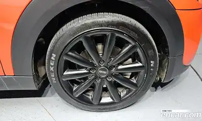 Mini Cooper 2019 2.0 гидро в Москве № 214239, миниатюра 5
