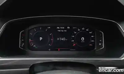 Volkswagen Tiguan 2023 2.0 гидро в Москве № 214943, миниатюра 8