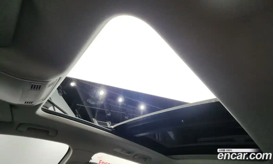 Volkswagen Tiguan 2022 2.0 гидро в Москве № 215006, фото 18