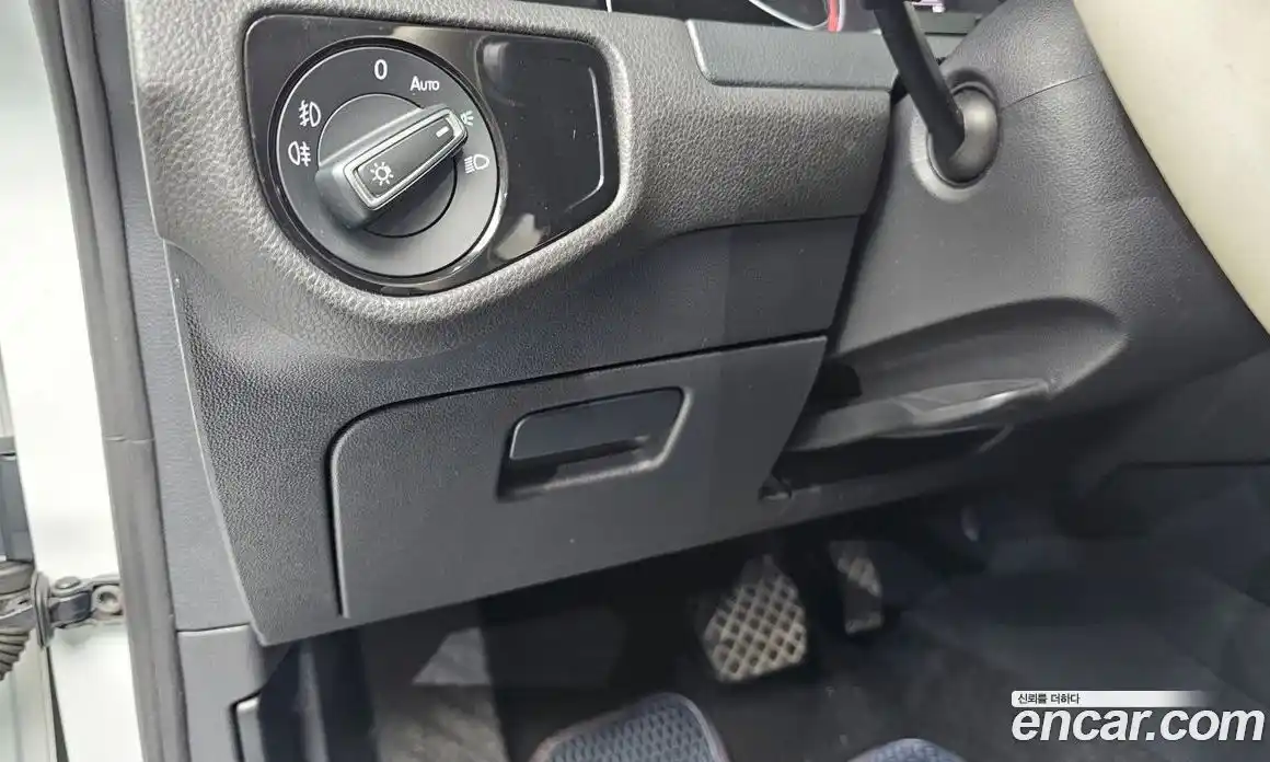 Volkswagen Golf 2014 2.0 гидро в Москве № 215230, фото 18