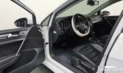 Volkswagen Golf 2014 2.0 гидро в Москве № 215230, миниатюра 10