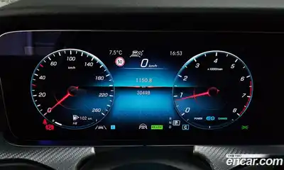 Mercedes-Benz E-Class 2021 2.0 гидро, миниатюра 8