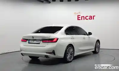BMW 3-Series 2022 2.0 гидро в Москве № 228696, миниатюра 2