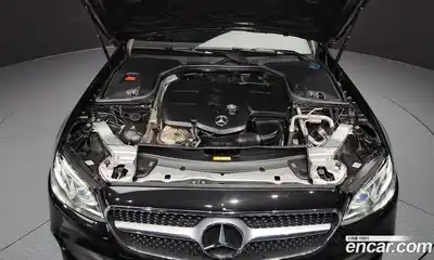 Mercedes-Benz E-Class 2020 1.9 гидро, миниатюра 6