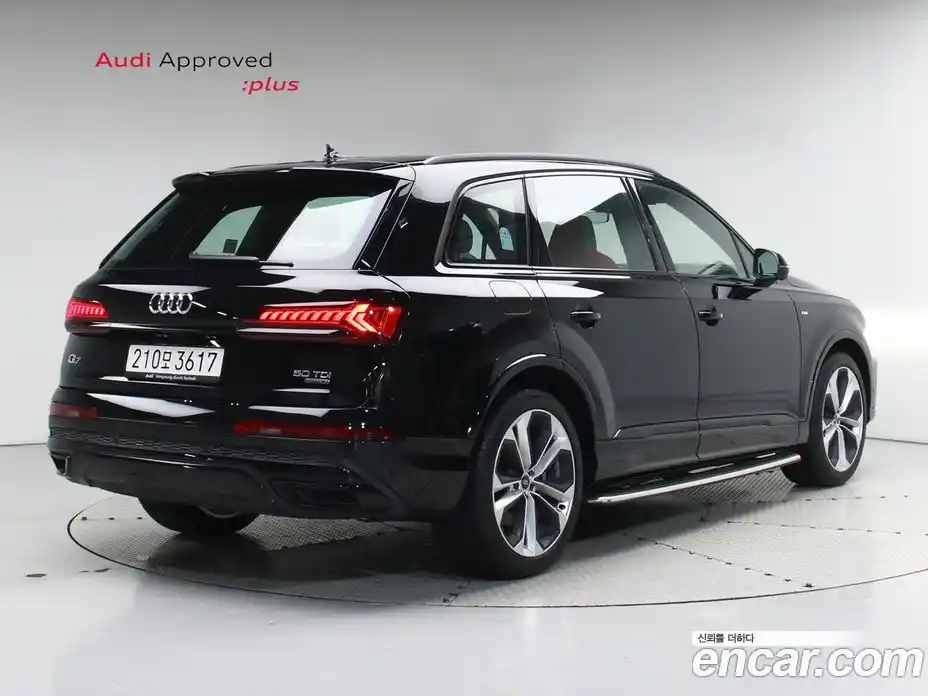 Audi Q7 2023 3.0 гидро в Москве № 230232, фото 2