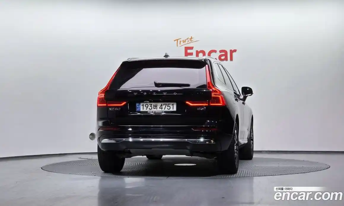 Volvo XC60 2021 2.0 гидро в Москве № 230435, фото 4