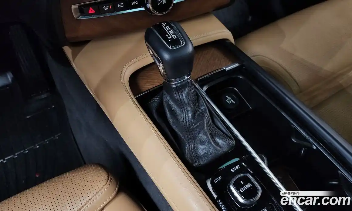 Volvo XC90 2016 2.0 гидро в Москве № 230536, фото 9