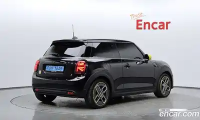 Mini Cooper, 2022