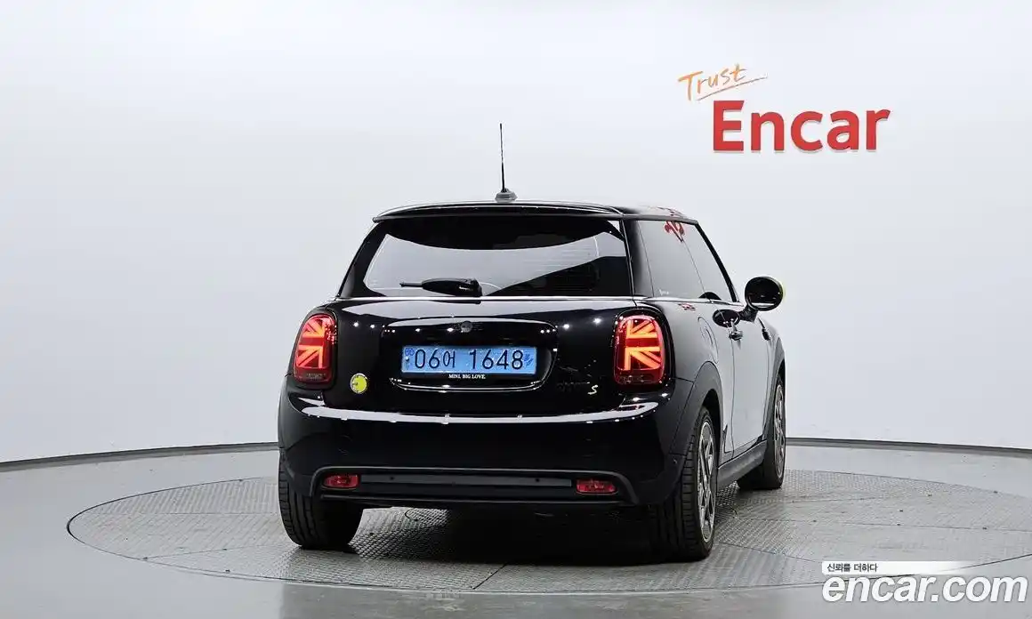 Mini Cooper 2022 гидро в Москве № 231478, фото 3