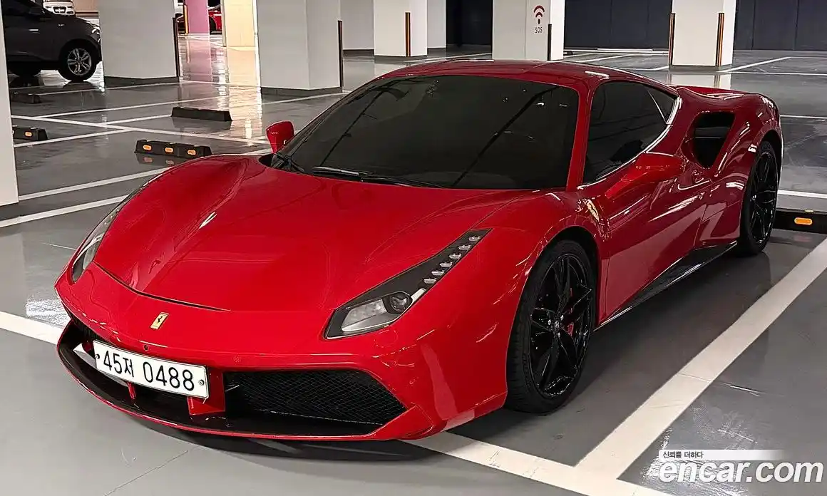 Ferrari 488 2016 3.9 робот в Москве № 238086, фото 2