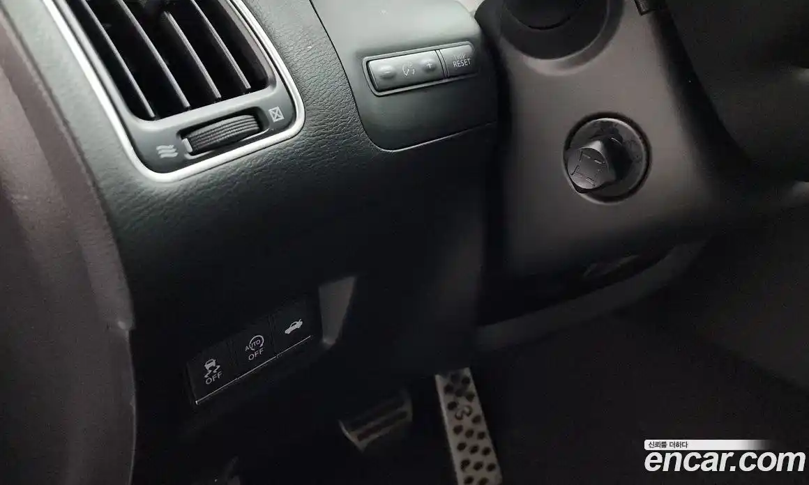 Infiniti Q50 2014 2.1 гидро в Москве № 249685, фото 17