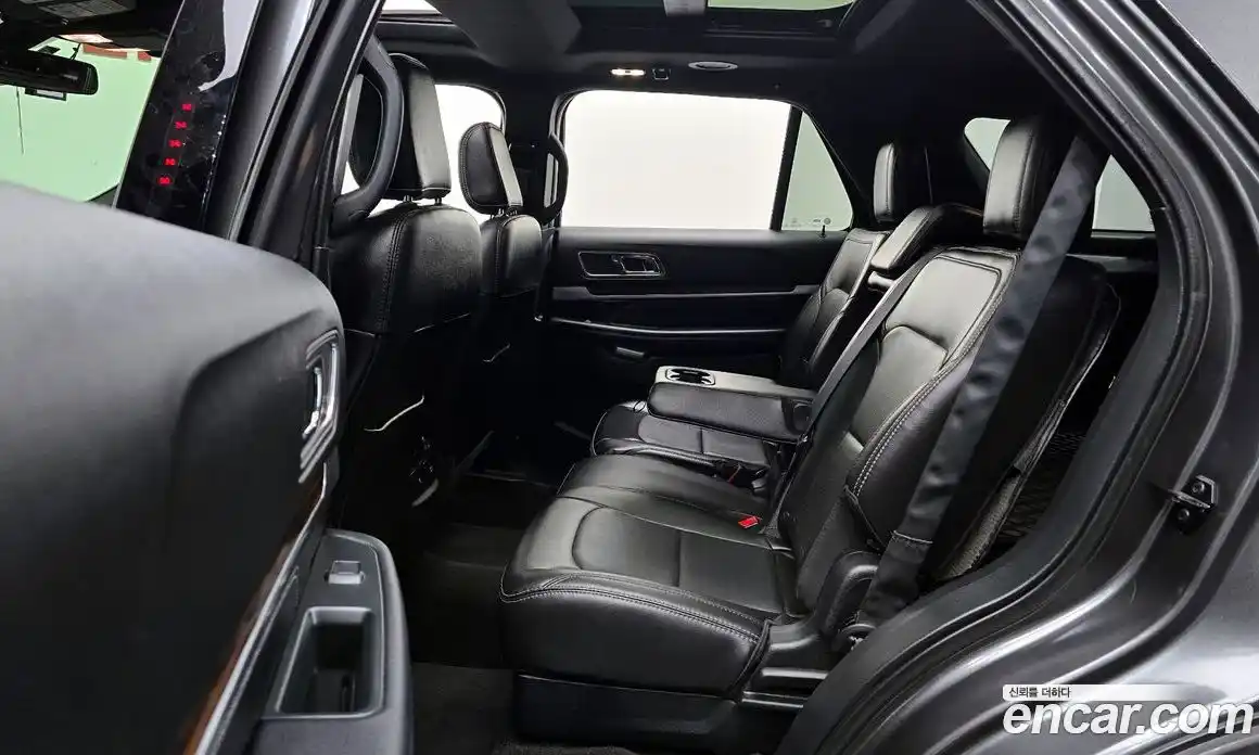 Ford Explorer 2018 2.3 гидро в Москве № 255586, фото 12