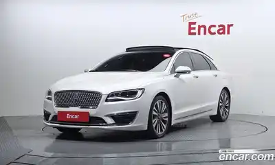Lincoln MKZ, 2017