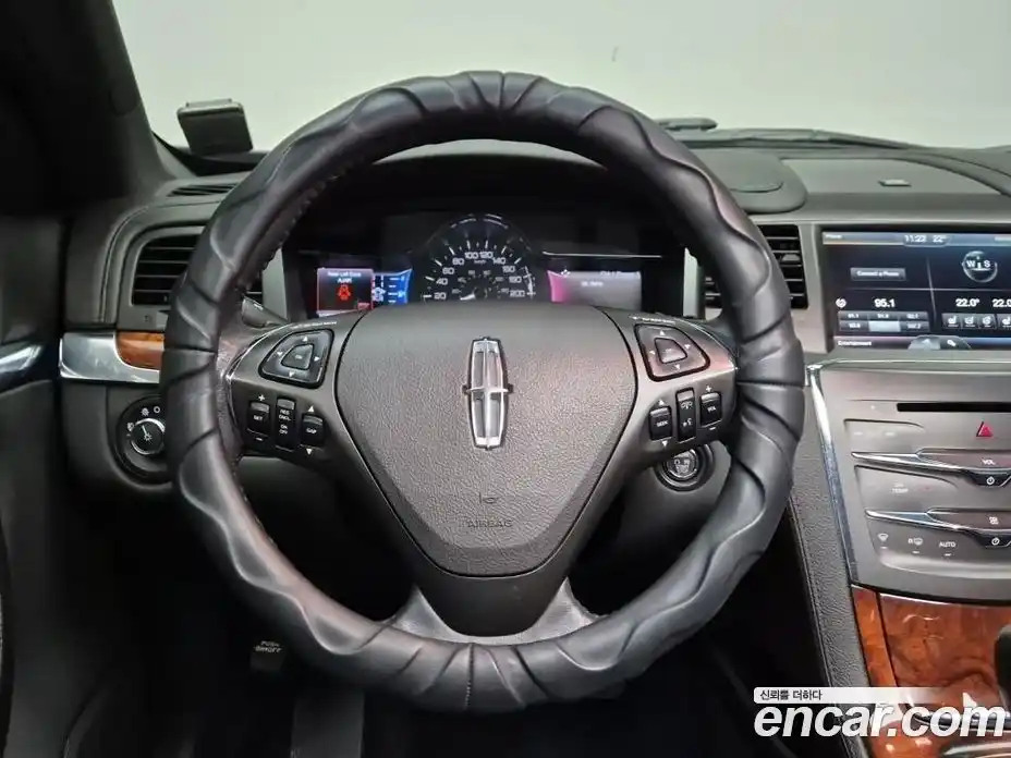 Lincoln MKS 2016 3.7 гидро в Москве № 255893, фото 20