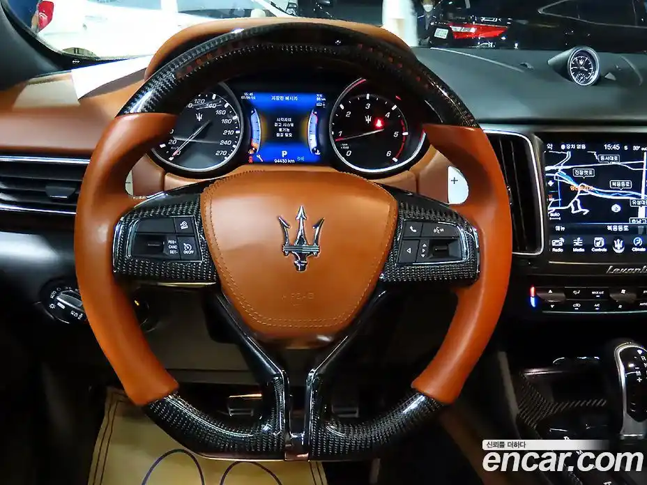 Maserati Levante 2017 3.0 гидро в Москве № 256021, фото 13