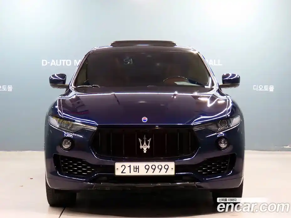 Maserati Levante 2017 3.0 гидро в Москве № 256021, фото 3
