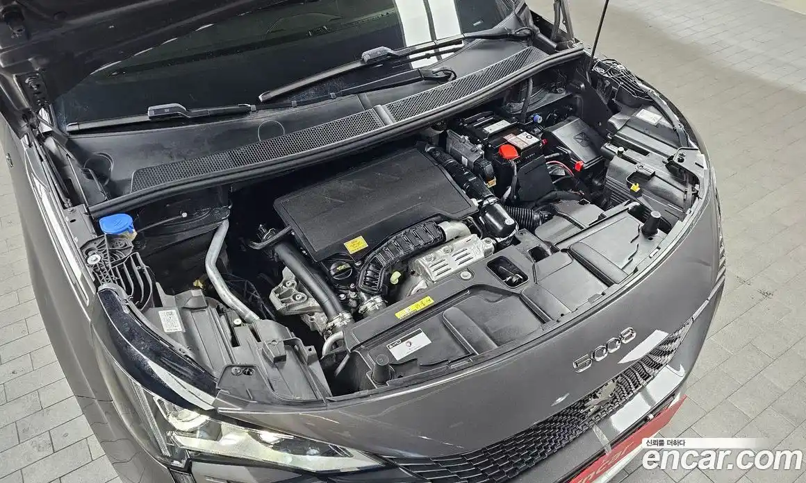 Peugeot 5008 2024 1.2 гидро в Москве № 256224, фото 6